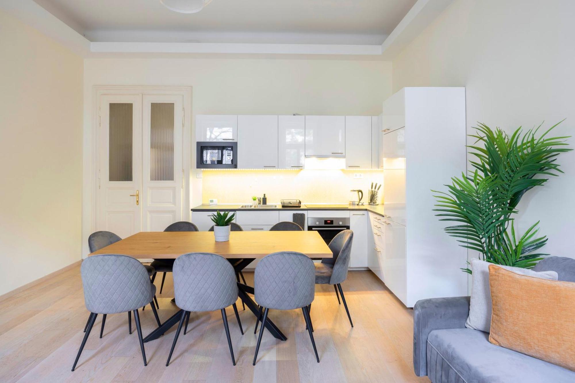 Exclusive & Spacious Central Residence W/ 4Bedrm 2Bathrm 布达佩斯 外观 照片